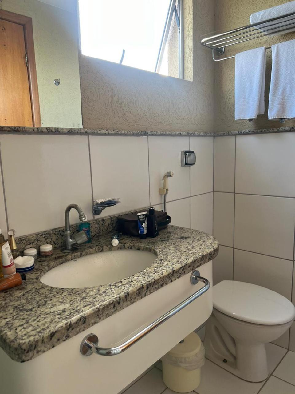 Apto Golden Dolphin Caldas Novas